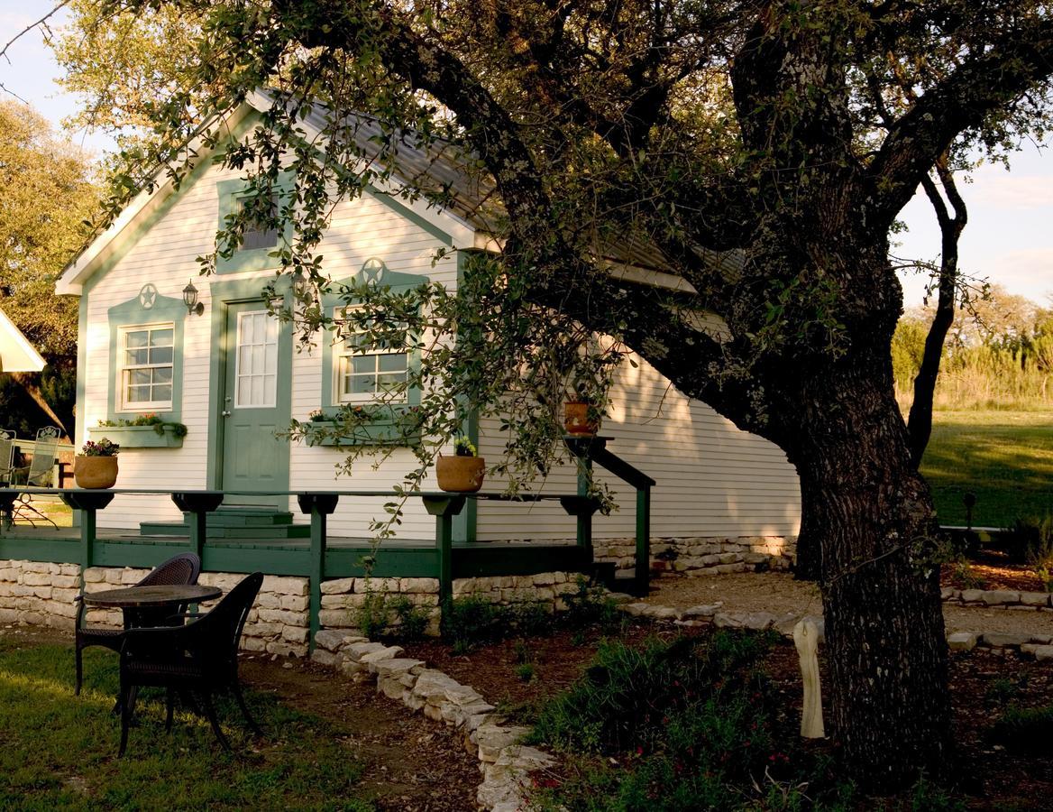 Rose Hill Retreat Aaa Four Diamond Inn Stonewall Exterior photo